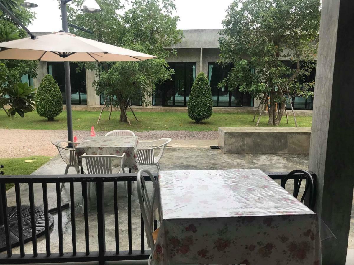 Alinda Resort Phetchaburi Exterior photo